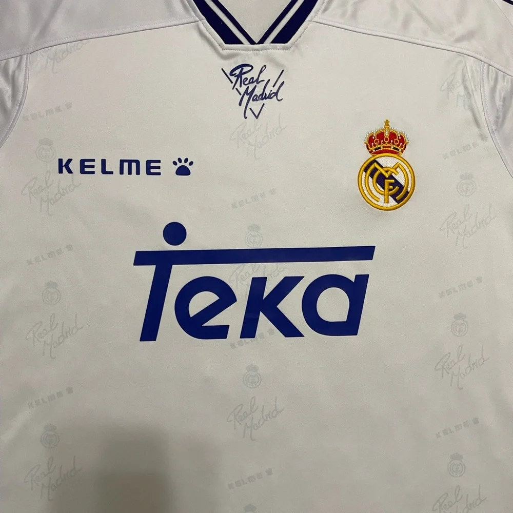 Retro Real Madrid Kelme 1994-96 Home Kit - Picture 2 of 4